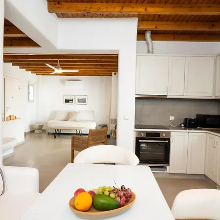 וילה Cavo Blue *