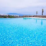Cavo Blue Vila