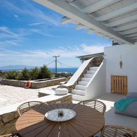 Villa Cavo Blue *
